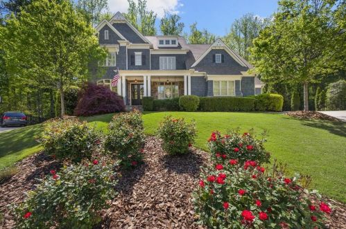 2725 Timbermill Dr, Marietta, GA 30062-1478