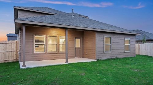3025 Grand Gulf Rd, Fort Worth TX  76123-2638 exterior