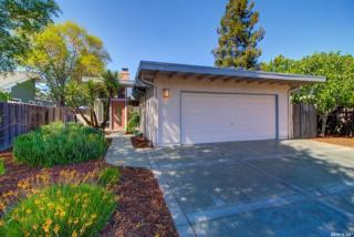 219 Grande Ave, Davis, CA 95616-0221