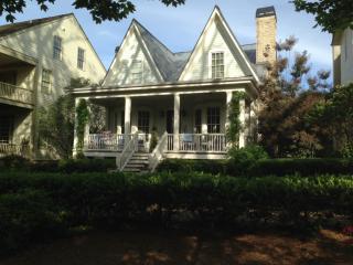 5988 Clay St, Norcross, GA 30071-1926