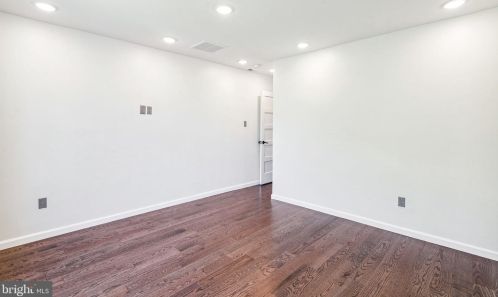 2236 Hancock St, Philadelphia PA  19133-3719 exterior