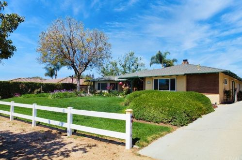 5180 Roundup Rd, Norco, CA 92860-2437