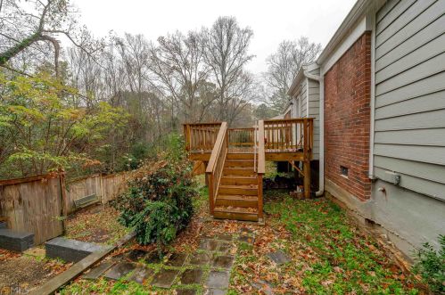 2930 Eleanor Ter, Atlanta GA  30318-6014 exterior