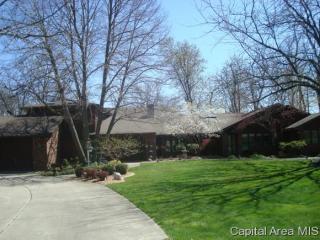 71 Linden Ln, Springfield IL  62712-8928 exterior
