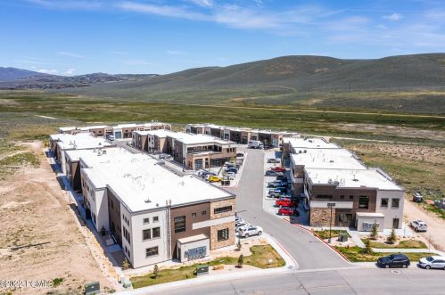 4554 Forestdale Dr, Park City UT  84098-4302 exterior