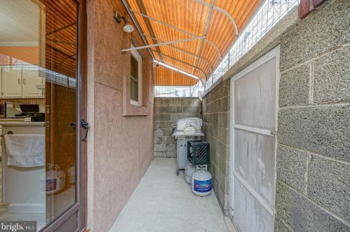 2517 16th St, Philadelphia PA  19132-3907 exterior
