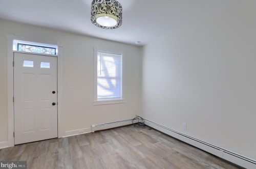 235 Walnut St, Lancaster PA  17602-2342 exterior