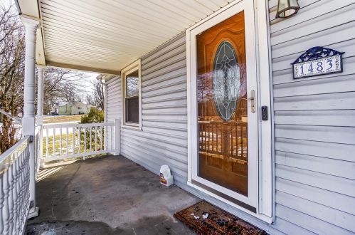 1483 Burnett Rd, Springfield OH  45505-3411 exterior