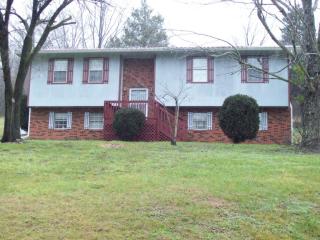 452 Jane Way Ln, Jacksboro, TN 37757-2710