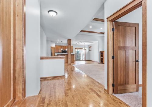 15604 Dunberry Way, Saint Paul MN  55124-7827 exterior