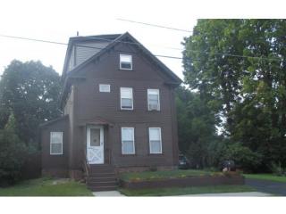 7 Lincoln St, Rochester, NH 03867-3008