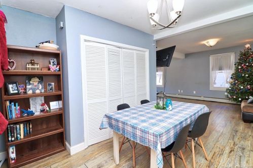 68 Washington Ave, Torrington CT  06790-5166 exterior