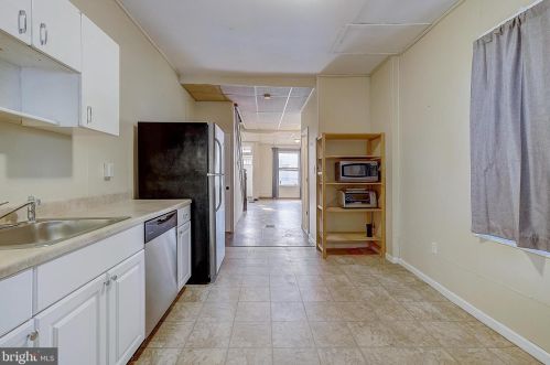 1438 21st St, Philadelphia PA  19146-4510 exterior