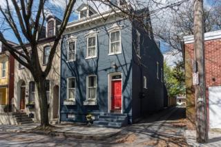 242 Mary St, Lancaster PA  17603-3330 exterior