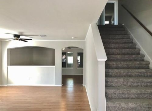 1531 Brandi Cir, Uhland TX  78640-4979 exterior