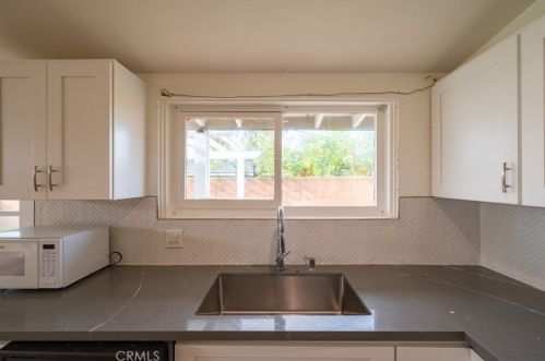 529 Dorchester St, Anaheim CA  92805-4920 exterior