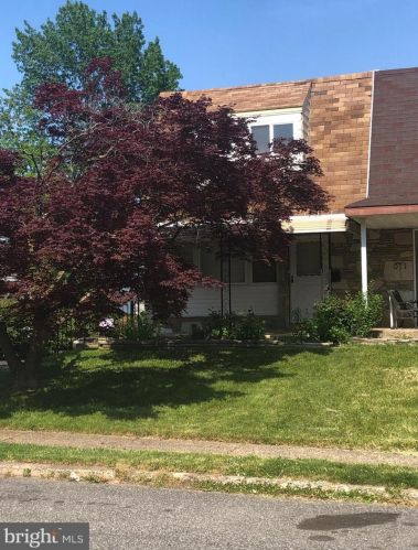 1009 Foster St, Philadelphia, PA 19116-3407