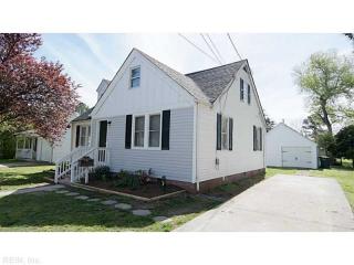 2702 Argonne Ave, Norfolk VA  23509-1734 exterior