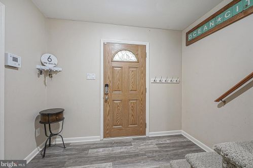 6 Lee Ann Dr, Blenheim, NJ 08012-5301
