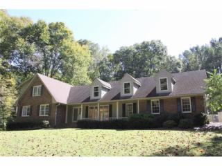 188 Longview Dr, Norcross, GA 30071-2124