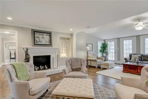 703 Redbud Dr, Greensboro, NC 27410-5625