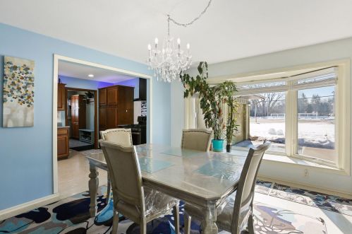 1377 County Road E, Saint Paul MN  55110-5231 exterior
