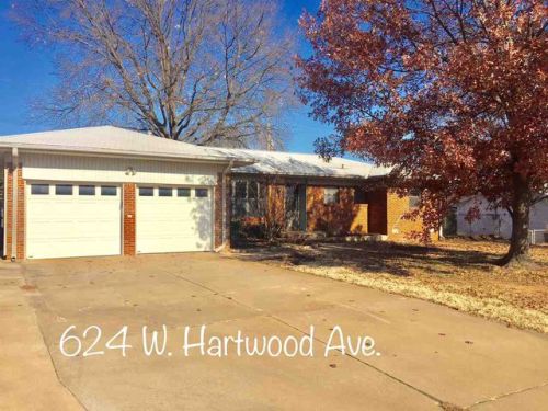 624 Hartwood Ave, Stillwater, OK 74075-1415
