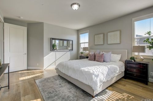 225 Wicker, Irvine CA  92618-1170 exterior