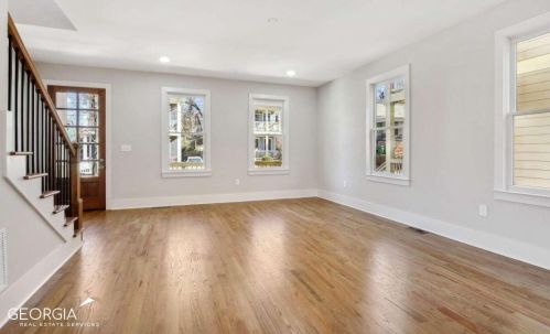 110 Hogue St, Atlanta GA  30312-1621 exterior