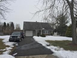 5 Hillcrest Rd, Millstone Township, NJ 07726-4203