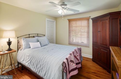 40 Upland Way, Haddonfield NJ 08033-3518 exterior