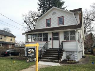 113 Roosevelt Ave, Dumont, NJ 07628-2837