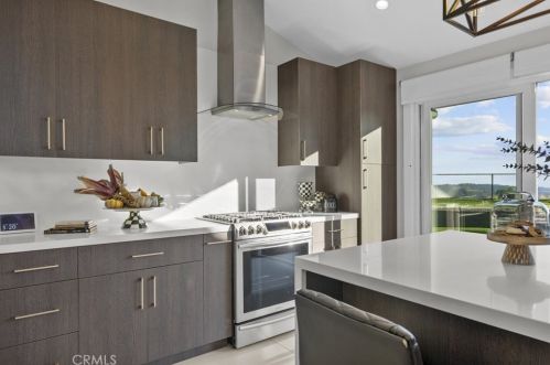 1130 Old Phillips Rd, Glendale CA  91207-1112 exterior