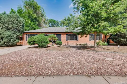 1200 Scranton St, Denver, CO 80011-6410