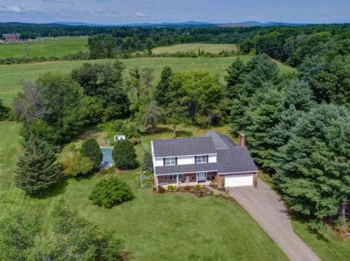 6 Erik Dr, Dover, NH 03820-6005