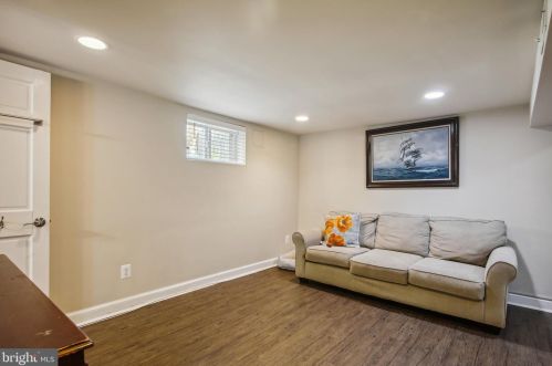 10130 Brookmoor Dr, Silver Spring MD 20901-2712 exterior