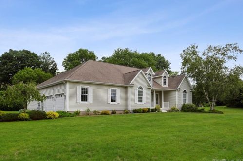 34 Warner Pond Ln, Hebron, CT 06248-1368