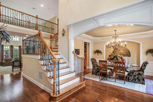 2551 Essex Ln, Atlanta GA  30331-7855 exterior