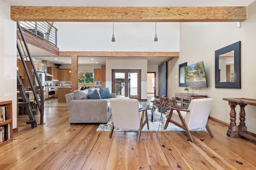 2106 14th St, Austin, TX 78702-1304