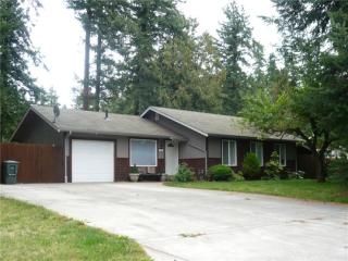 7968 Lynnwood Dr, Ferndale, WA 98248-9722