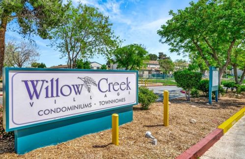 44520 15th St, Lancaster CA  93535-6317 exterior