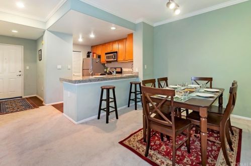 3326 Watermarke Pl, Irvine, CA 92612-5618