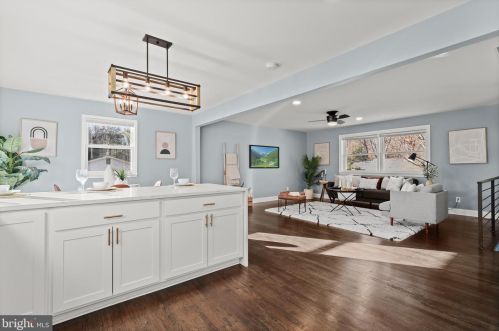 2713 Fallsmont Dr, Fallston MD  21047-2248 exterior