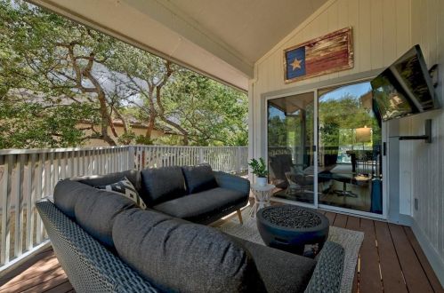 146 Acapulco Dr, Austin TX  78734-3454 exterior