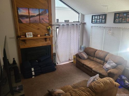 3751 Genoa Cir, Aurora, CO 80013-5572