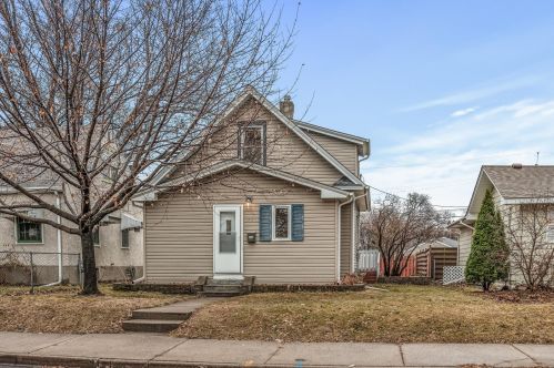 5213 42nd Ave, Minneapolis, MN 55417-2207