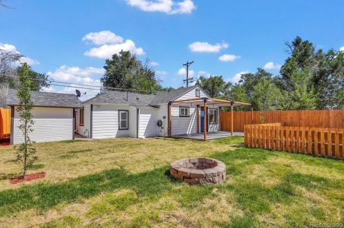 2072 Emporia St, Denver CO  80010-1102 exterior