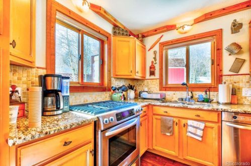 893 Stagestop Rd, Fairplay, CO 80456-9710