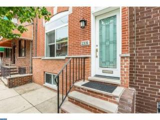 2331 11th St, Philadelphia, PA 19133-1005