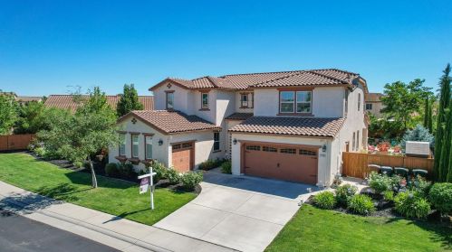 9790 Collie Way, Elk Grove, CA 95757-6223